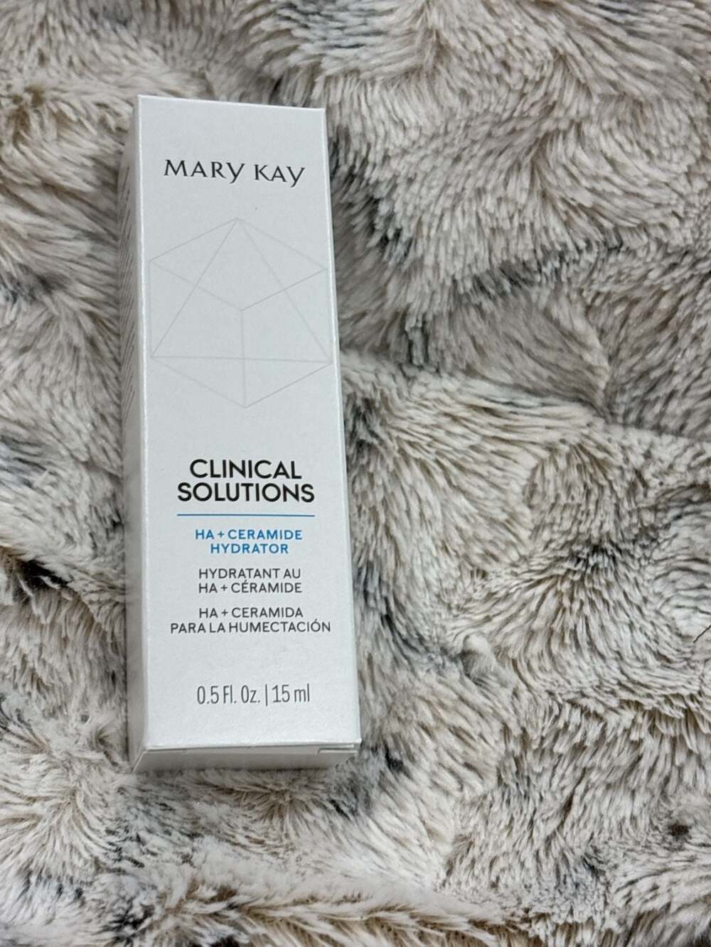 Mary Kay Clinical Solutions HA + Ceramide Hydrator 0.5 fl. oz.